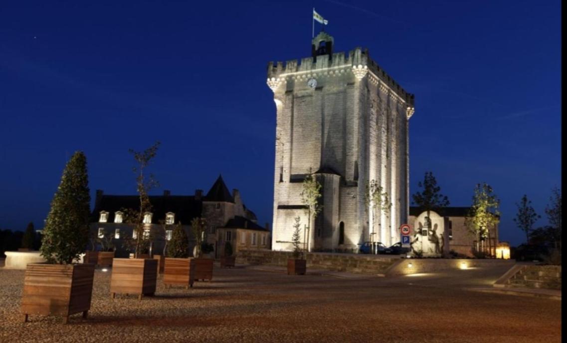 Maison De Campagne Cosy Pons Exteriér fotografie